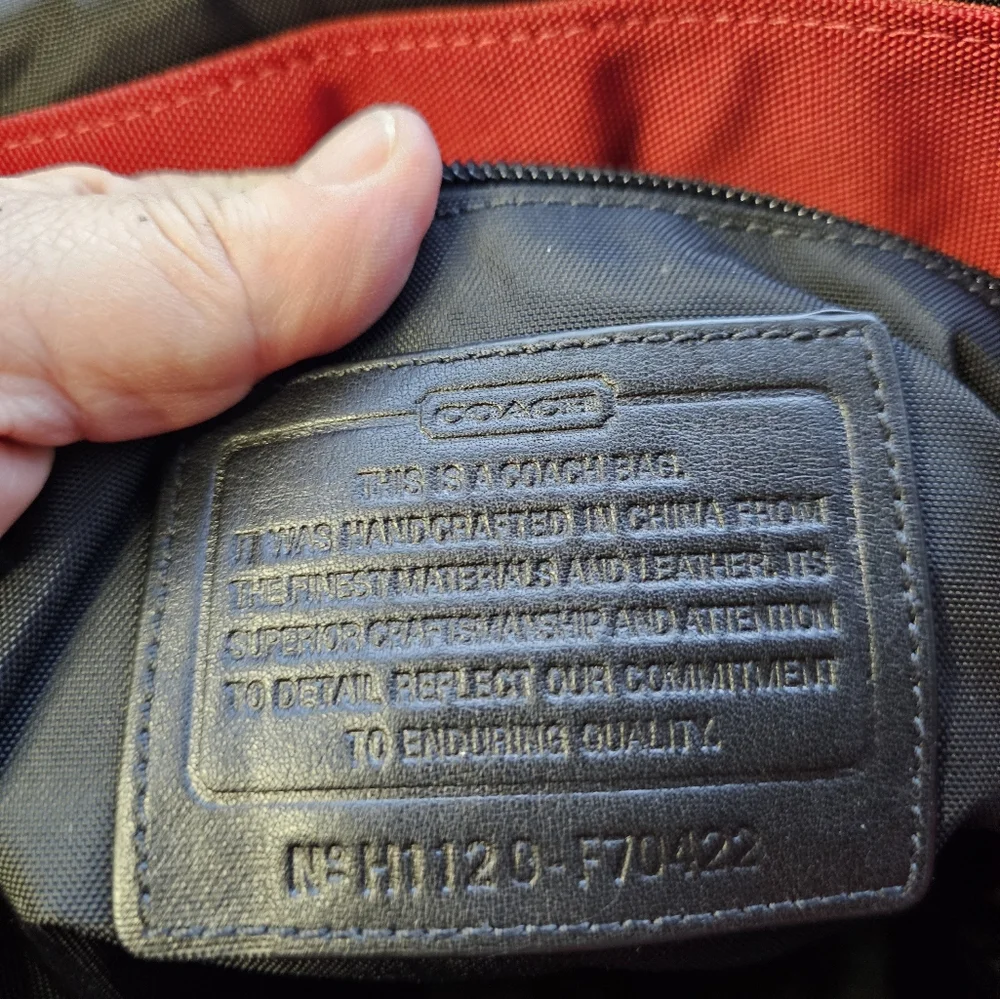 Mens/Women's Coach Messenger Bag, BURNT RED COLOR  NYLON, Not Bright Red - Picture 10 of 16